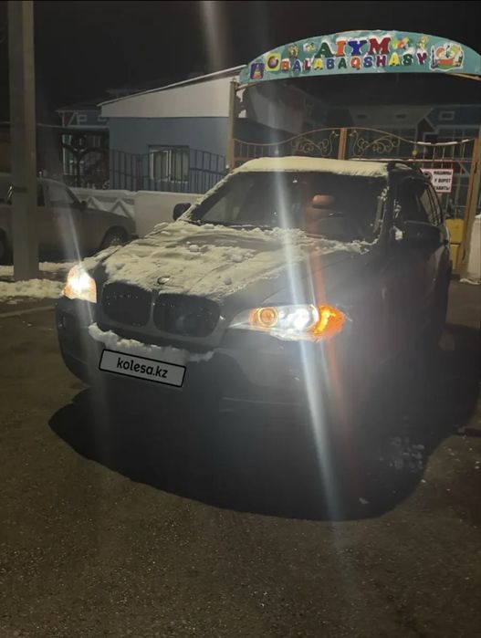 Продам срочно BMW х5, e70
