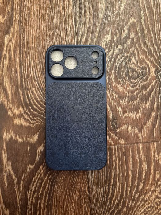 Чехол iPhone 17 Pro Max