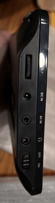 DVD Auto Portabil Dublu New One DS712 – 2 Ecrane 7 inch, USB, SD, Tetiere