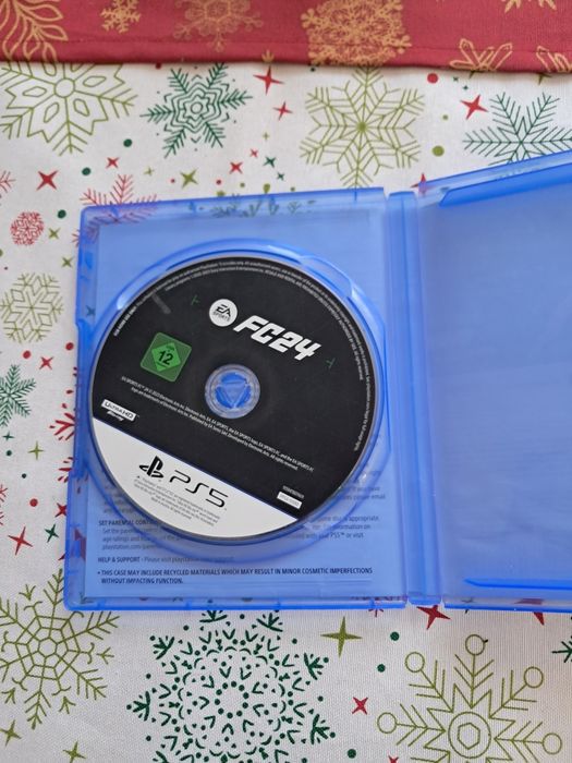 Диск фифа 24 на пс5 в хорошем качестве