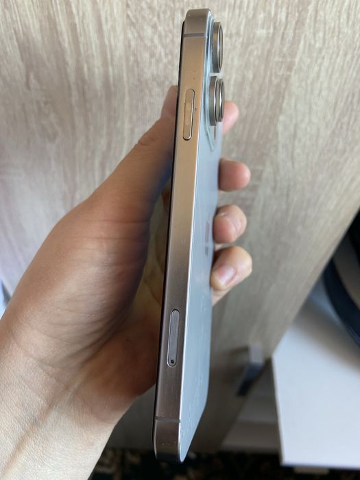 Продам IPHONE XR 256гб
