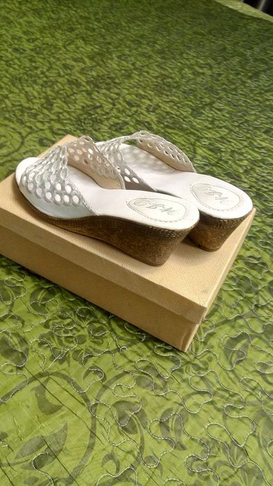 Обувь женская летняя