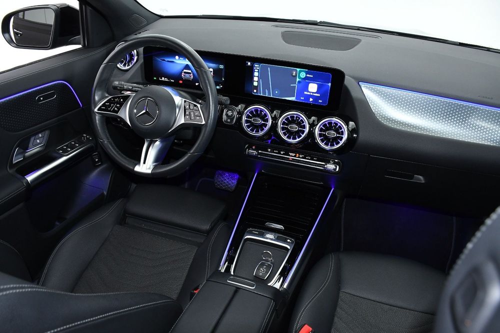 Mercedes-Benz GLA Mercedes-Benz GLA 180 Mild-Hibrid /  2024 / Full Led / Distr
