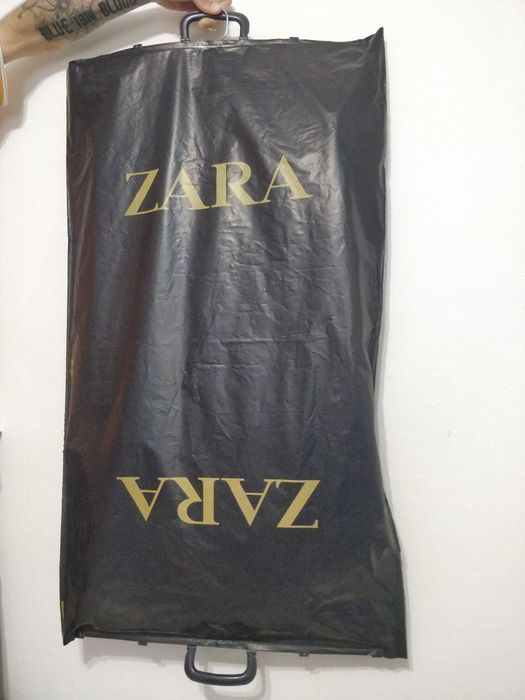 Оригинален втален костюм ZARA