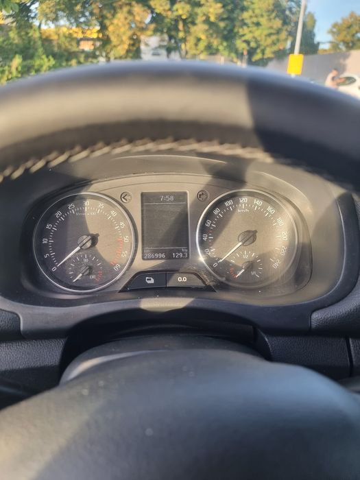 skoda fabia 2 1.6 tdi 2014