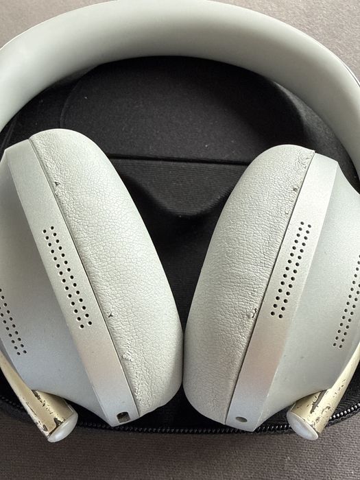 Наушники Bose 700