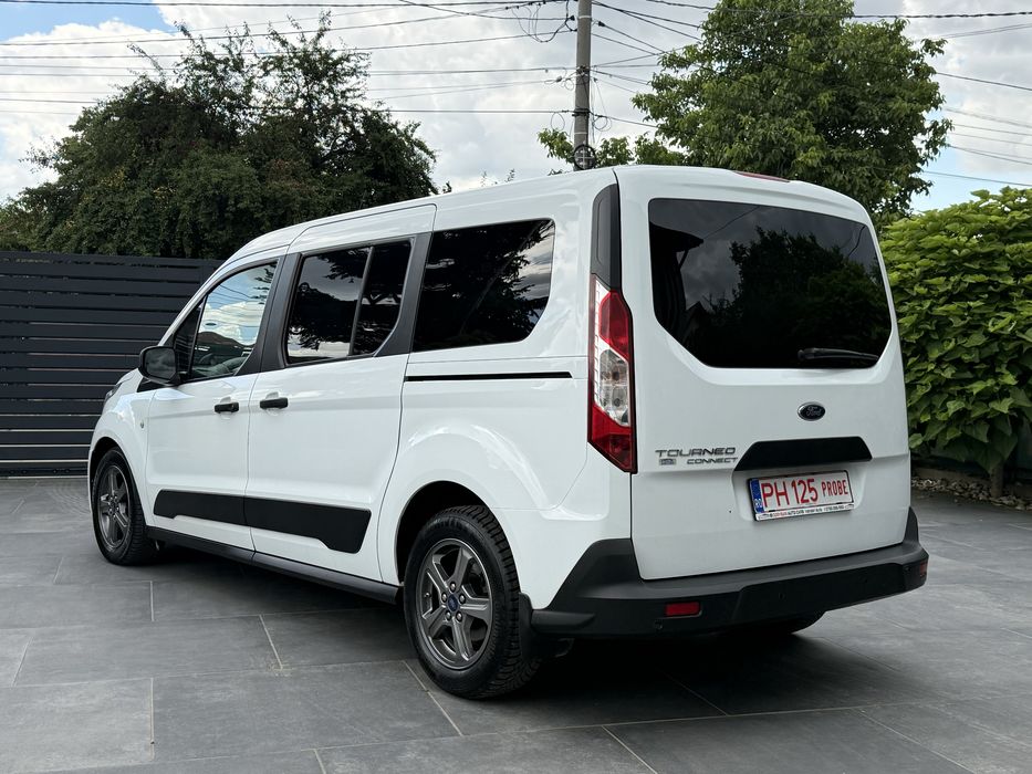 FORD Tourneo Connect 2019 — imagine 2