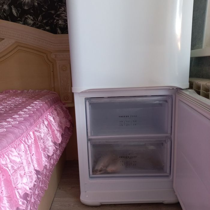 Срочно Продам Холодильник