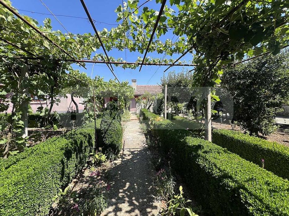 Продава се Къща в с. Видно, Област Добрич - 100 кв.м за 555 €/кв.м - Снимка #1