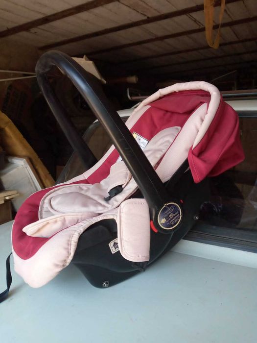 Детская переноска / автокресло