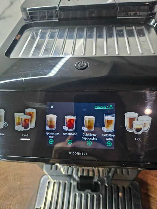 Кафеавтомат  Delonghi Eleta Explore