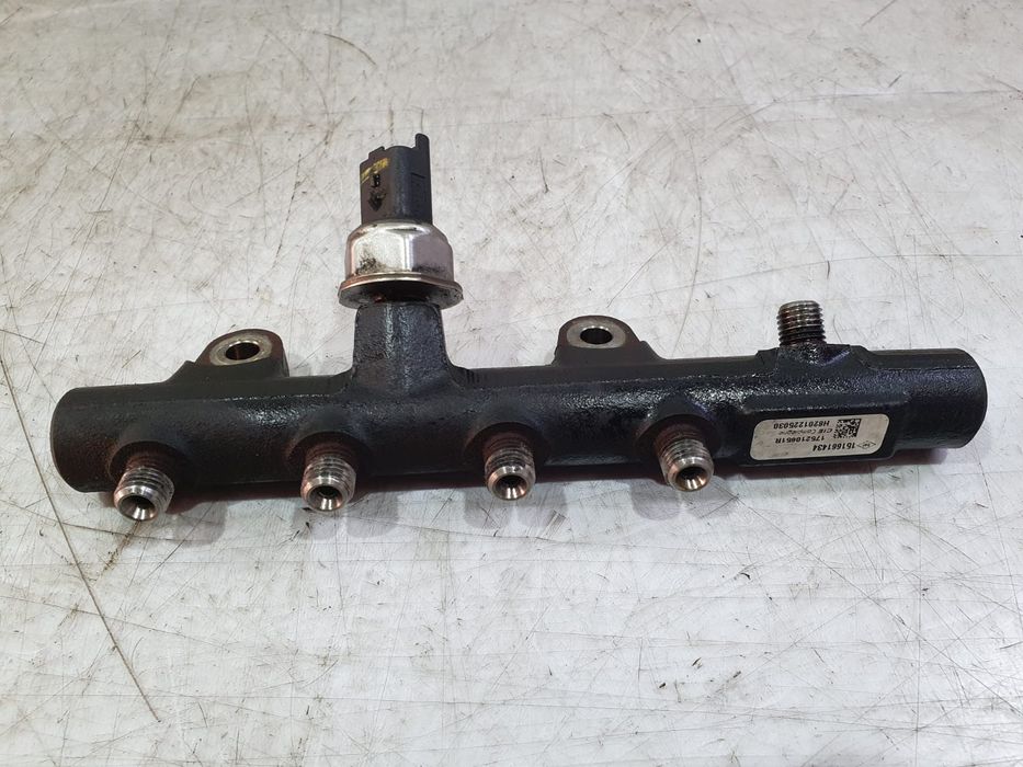 Rampa injectoare Dacia Duster 1 (facelift) (2013 - 2017) (846)  K9K658