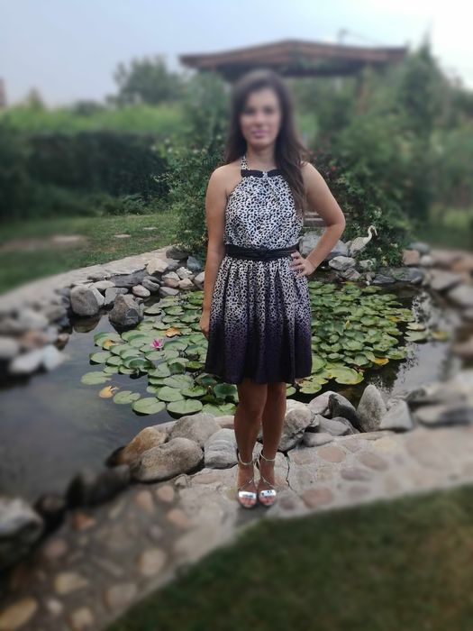 Vând rochițe de ocazie