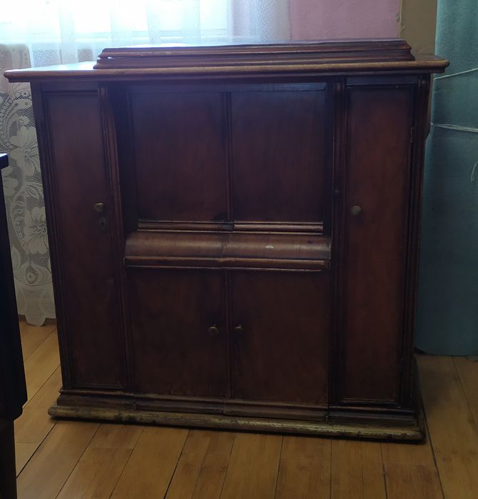 Швейная машинка Зингер