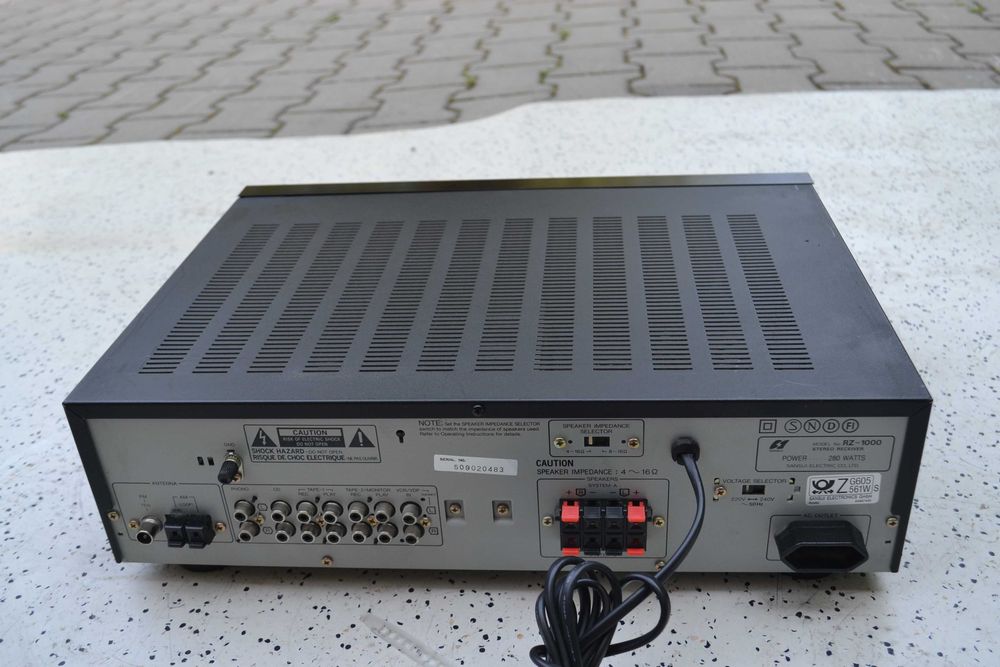 Amplificator Sansui RZ 1000