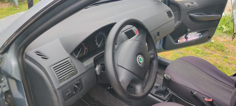 SKODA Fabia 2006 — imagine 5