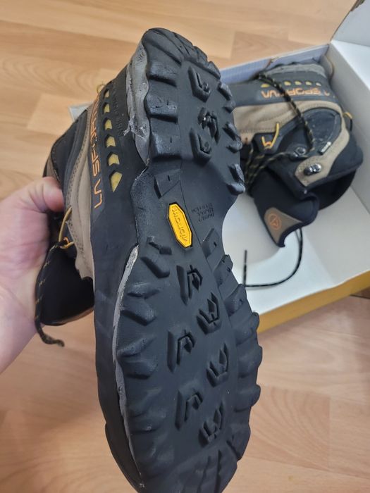 Ботинки  для отдыха  и работы