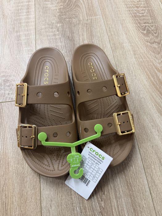 Сандалии шлепанцы Crocs