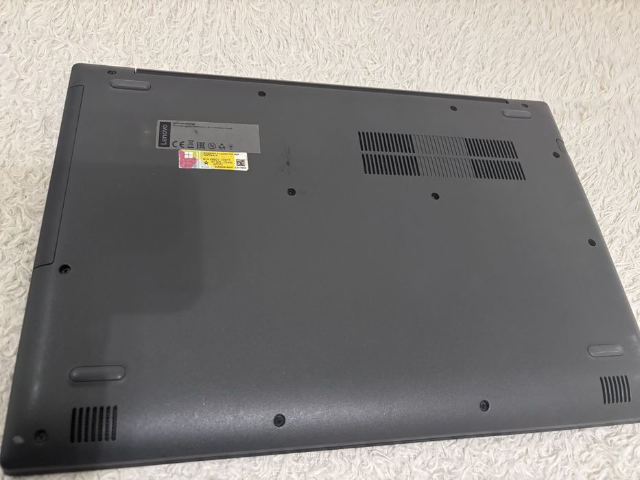 Ноутбук , состочние идеальное