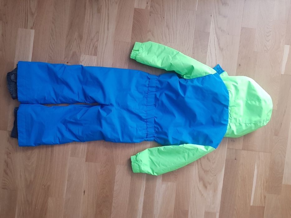 Costum de ski dintr-o piesa McKinley Intersport - marimea 110