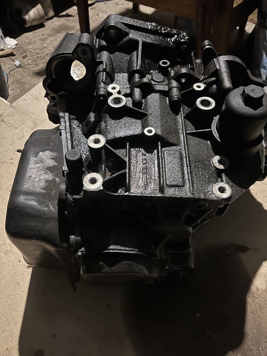 Cutie DSG (automata) + Mecatronic defecta pentru piese VW GOLF 5