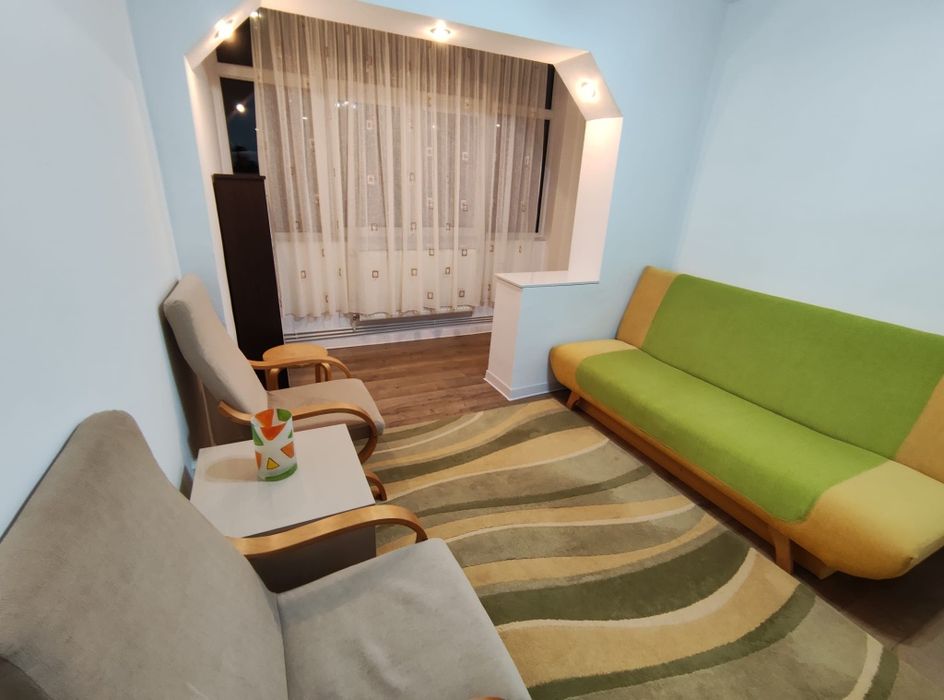 Persoana fizica închiriez apartament 2 camere Zalău