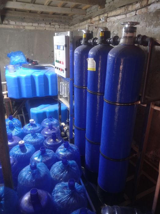 Grand water ostidagi yurib turgan beznis sotiladi feltir aparat