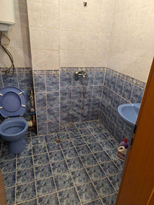 Дава се под наем Двустаен апартамент в Варна, Погреби - 50 кв.м за 328.95 € - Снимка #3