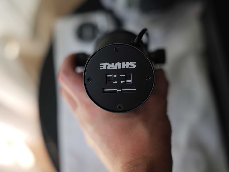 Shure SM7B Cardioid Dynamic Vocal Microphone