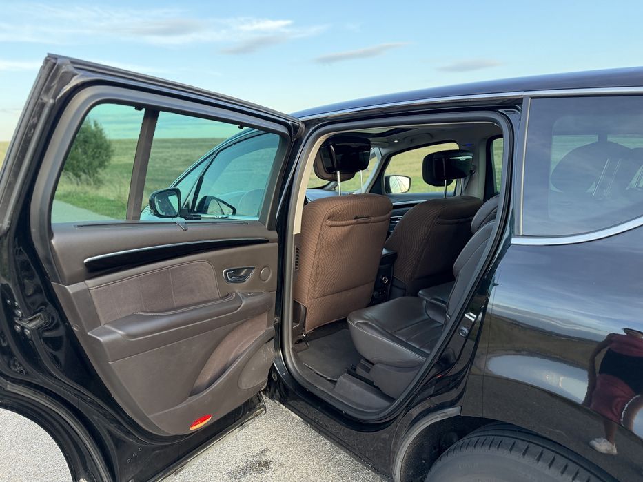 Renault Espace Paris Initiale
