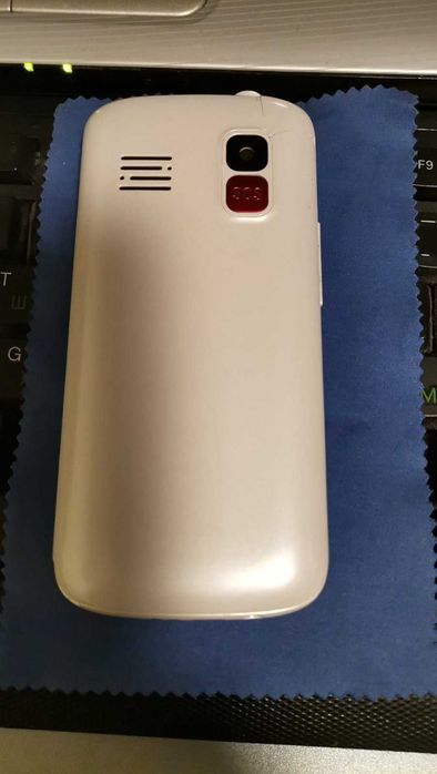 Мобилен телефон с бутони и 2 сим карти Ushining