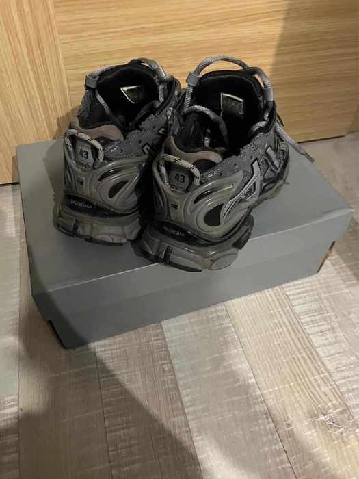 Balenciaga runner 43