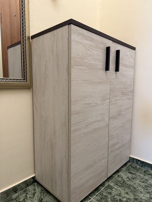 Шкаф за обувки....