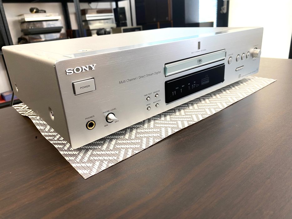 Super Audio CD плеър Sony