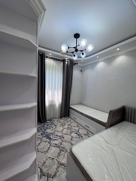 Шота Руставели 80m2 3в4/2/4 Орр-Мемориал Братские Комнаты-Раздельно