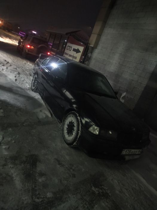 Продам БМВ 325 М52 95год