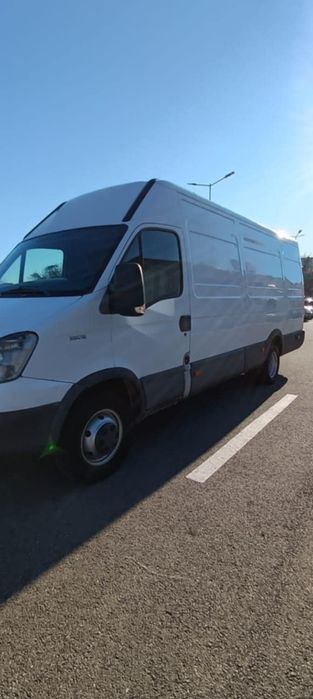 Iveco Daily dublu pe spate aer conditionat (clima) an 2009