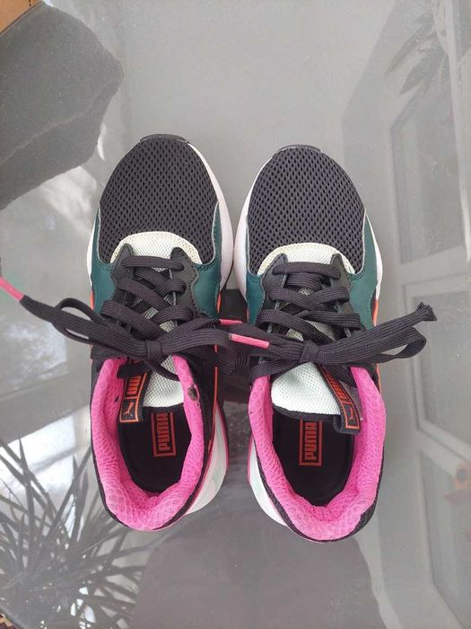 Vand adidas din plasa Puma – mar. 37, pt femei/copii