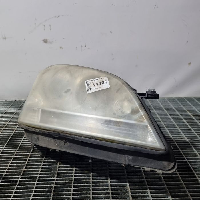Far Dreapta Mercedes ML W164 2005 - 2008 SUV 4 Usi (1446) Xenon Garantie