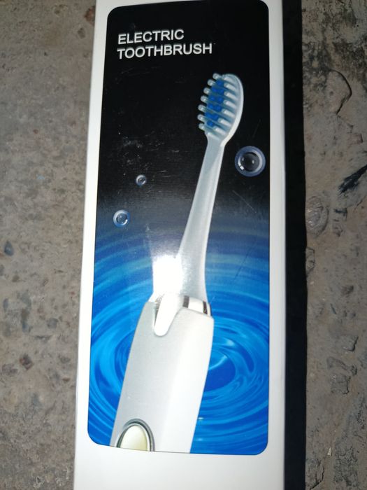 Электрическая щётка все по 50 тысяч