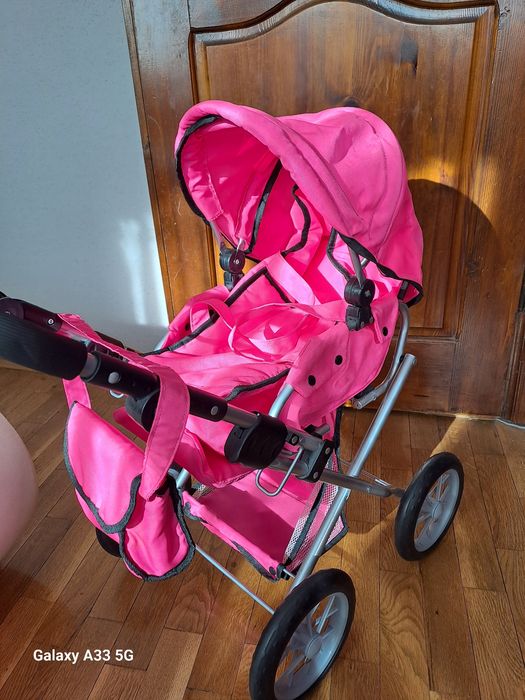 Детска количка за малки госпожици