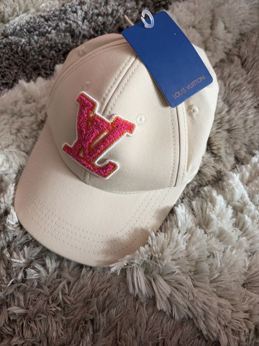 Шапка Louis Vuitton