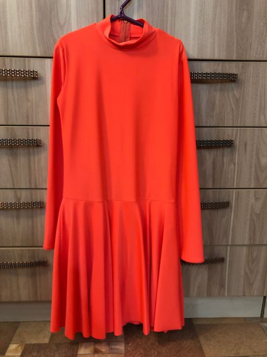 Платье танцевальное