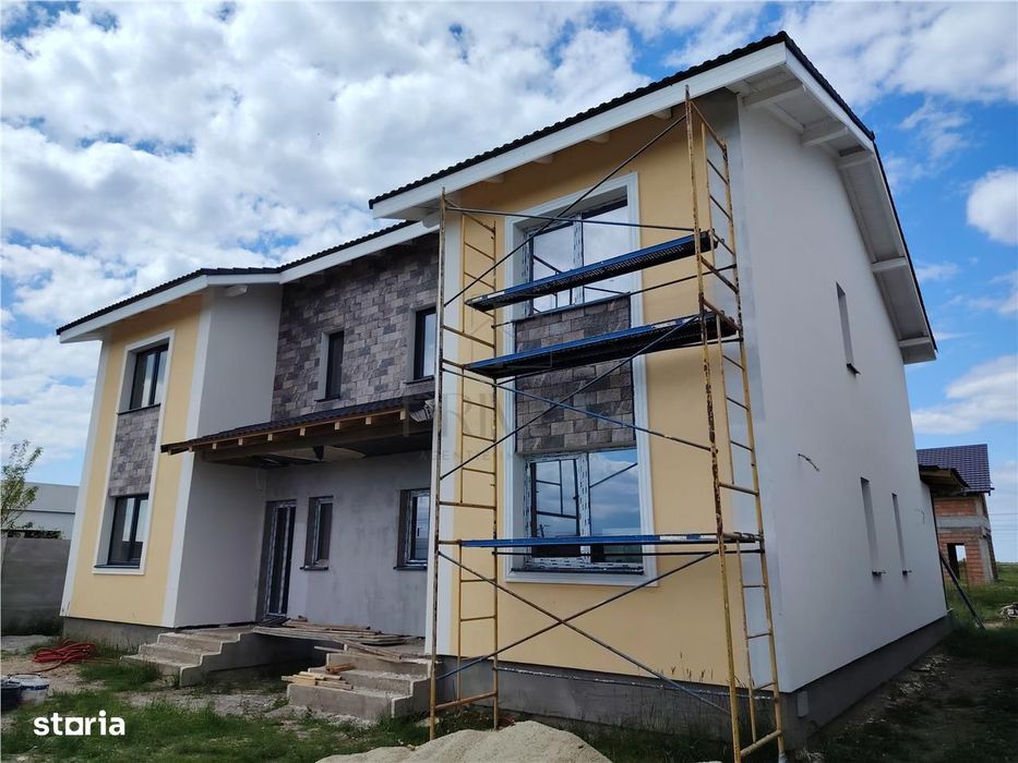 Duplex 5 camere - compartimentare excelenta - acces facil