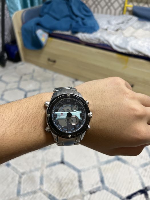 Наручные часы  Naviforce NF9088M
