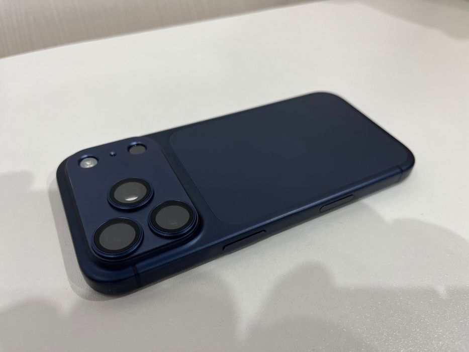 Продам iPhone 17 pro