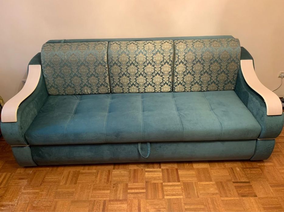 Диван для гостиной