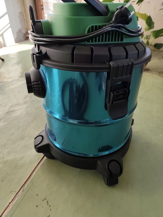 Прахосмукачка Hawek