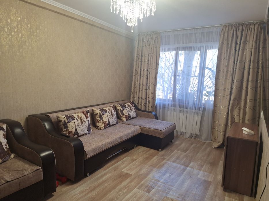 Продам 1,5 комнатную квартиру