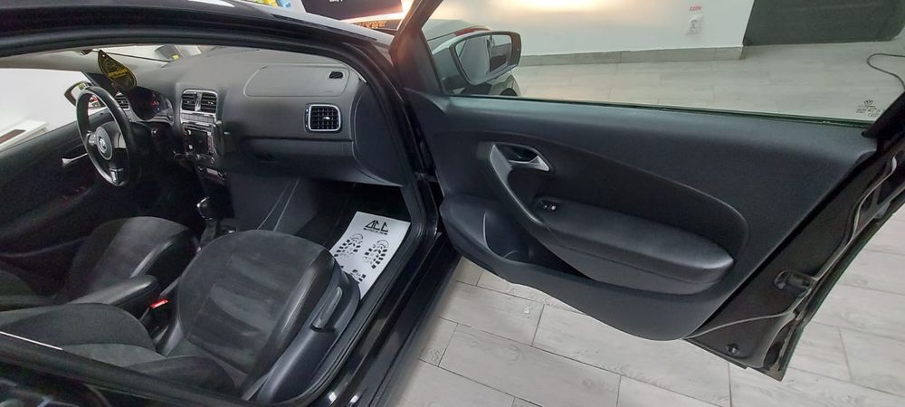 Polo Coss ,automat 1,6 tdi